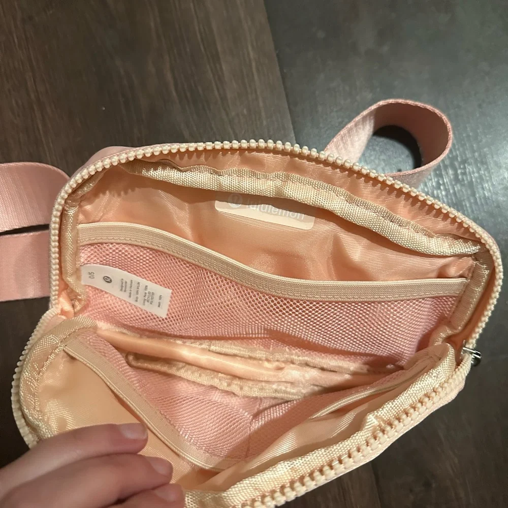BUNDLE Lululemon Everywhere Belt Bag Black Pink Zip Fanny Pack Purse Logo - Picture 7 of 11